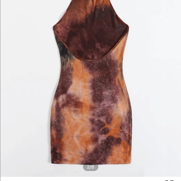 Beautiful colors halter dress - Picture 2 of 2